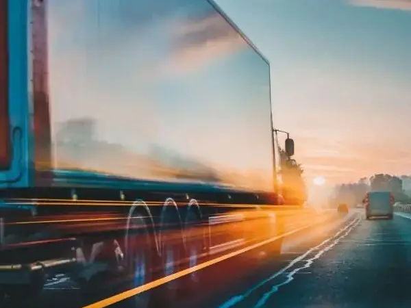 トラックのイメージ画像