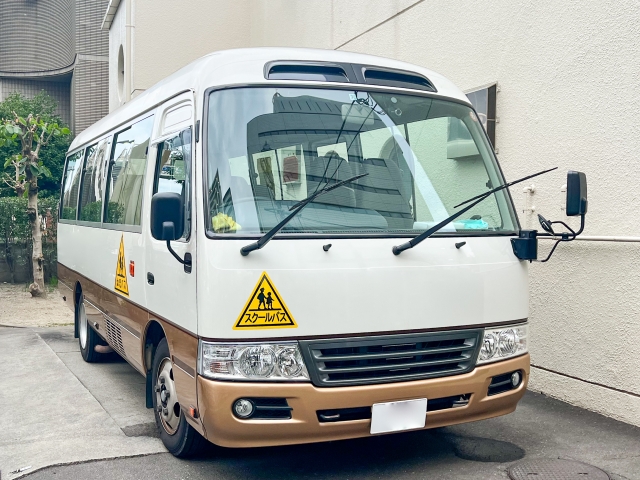 児童送迎バスイメージ写真